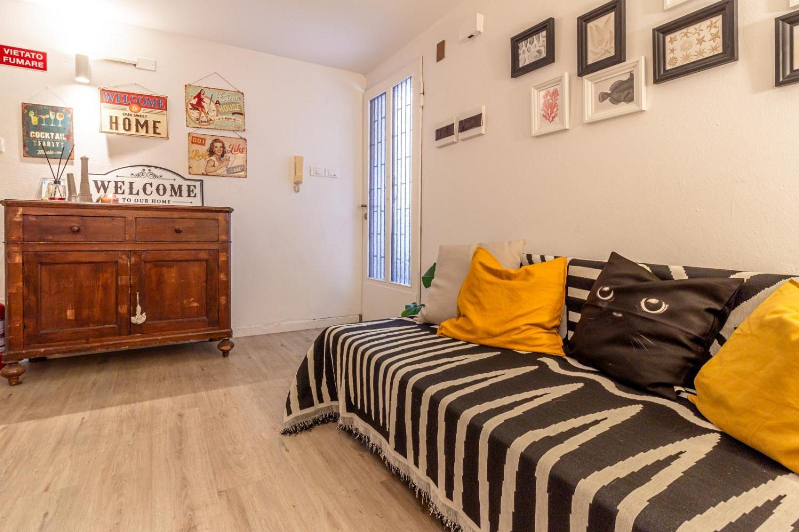 Bambaglioli 2 Torri Apartment Bologna Luaran gambar